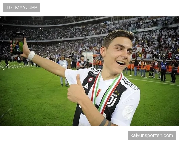 如果迪巴拉把衣橱搬到我们小区，大家肯定先数包包再夸球技