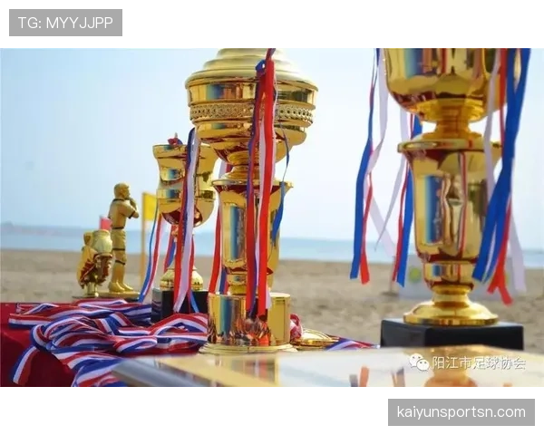 沙滩足球规则详解：比赛时间及裁判判罚标准解析